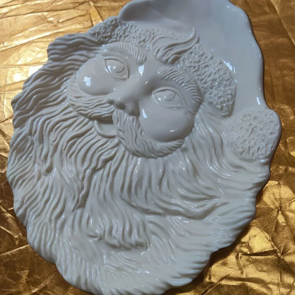 Mikasa Santa Platter of fine porcelain.Item# FK0001, displays Holiday Treats. 9